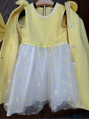 BlueBeri Boulevard Yellow Daisy Dress with Overcoat Girls Size 5